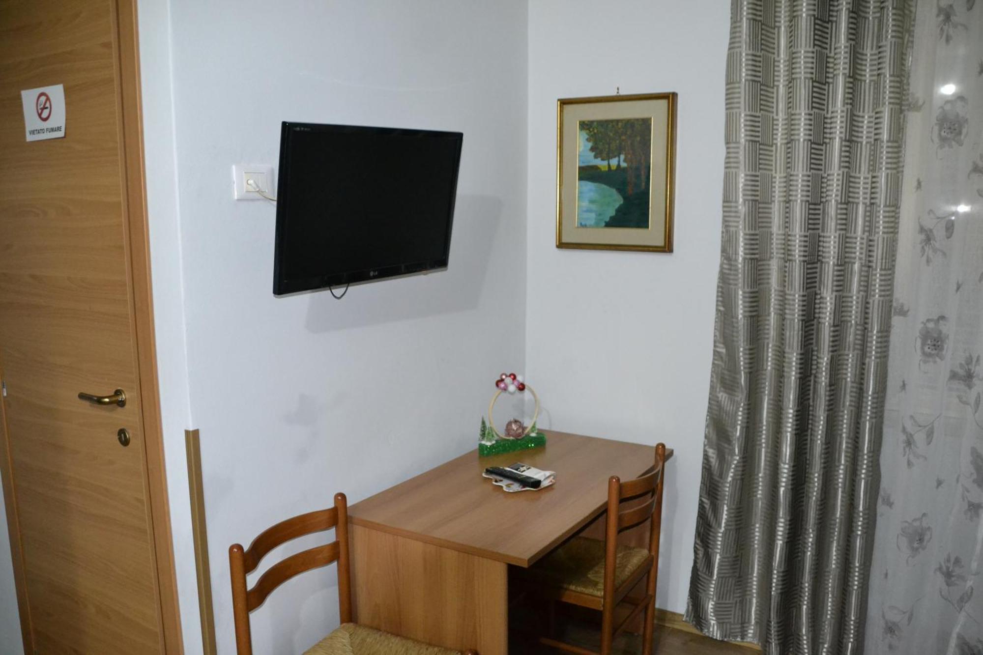 Hotel Aurora Boreale Rzym Zewnętrze zdjęcie